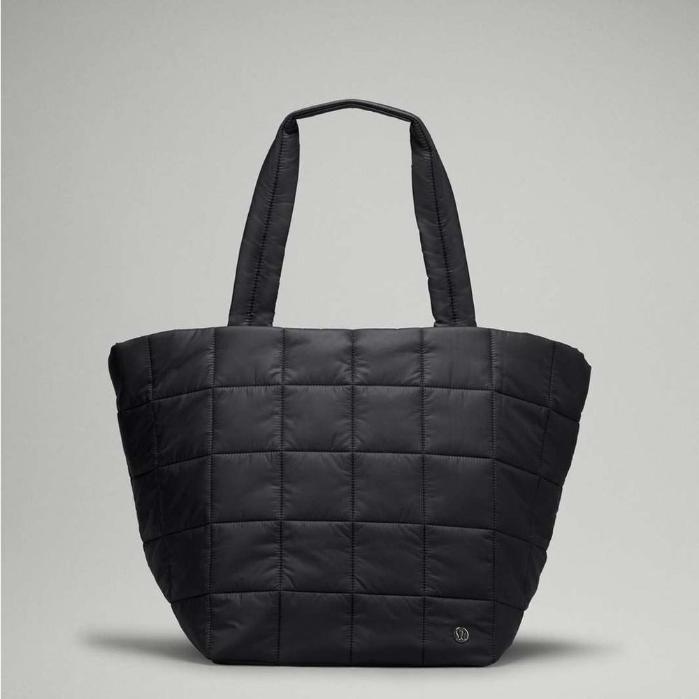 Lululemon Quilted Grid Tote Bag 26L in Black